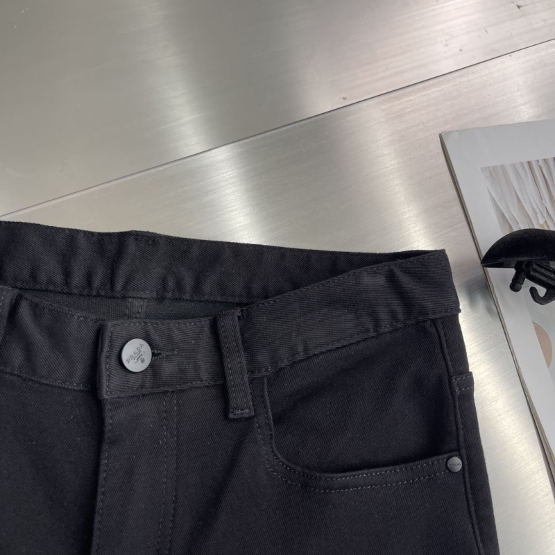 Pra*a long pants